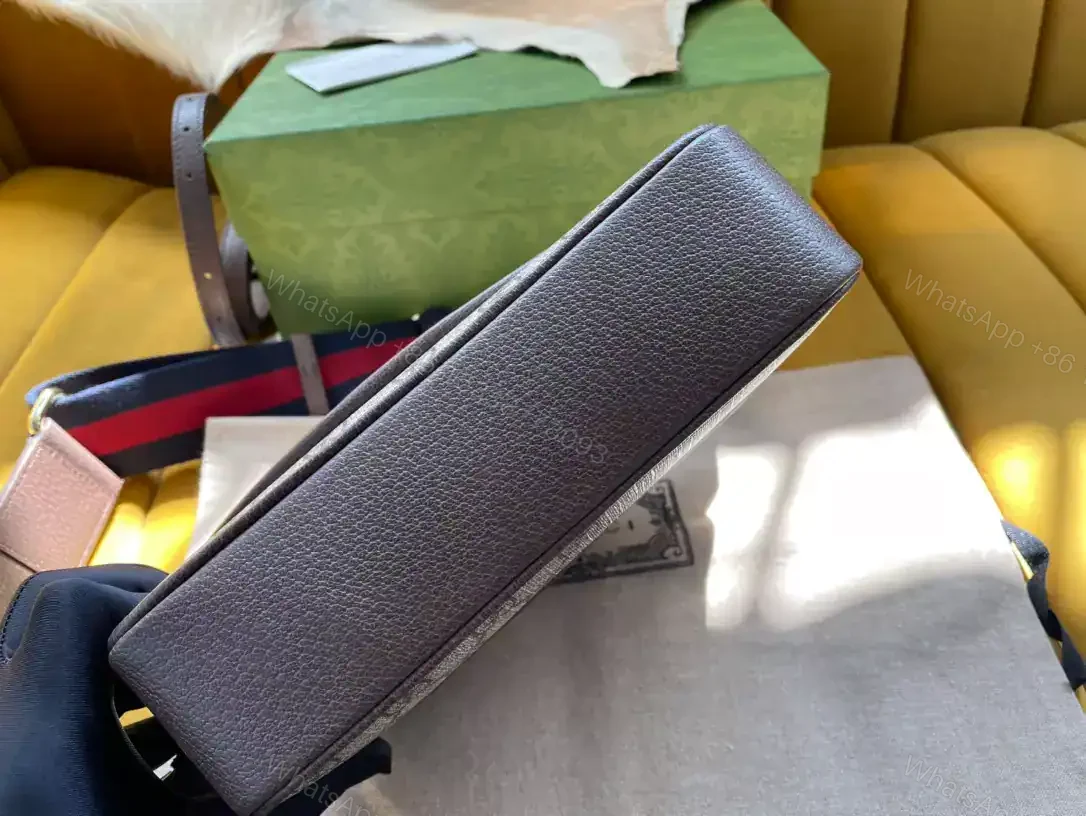 View 5 of OPHIDIA MESSENGER BAG – GBC056