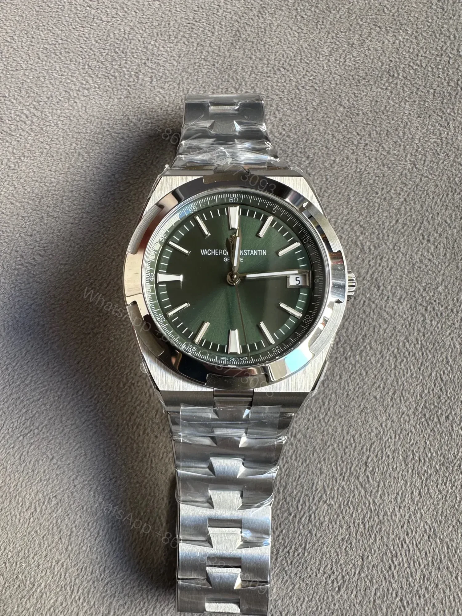 View 5 of Vacheron Constantin Overseas Green Dial