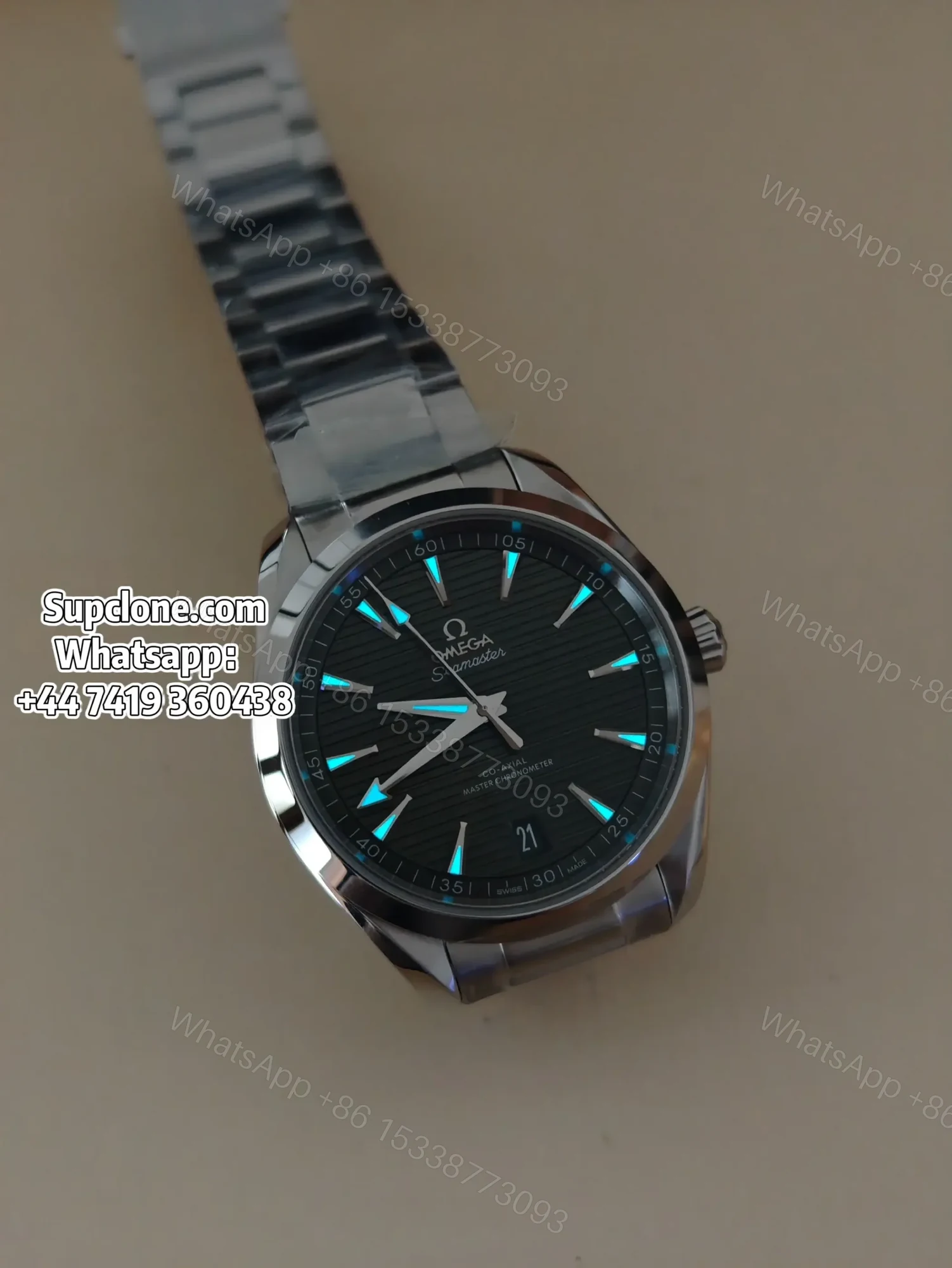 View 7 of Omega Super Clone Seamaster Aqua Terra 150M 41MM 220.10.41.21.10.001