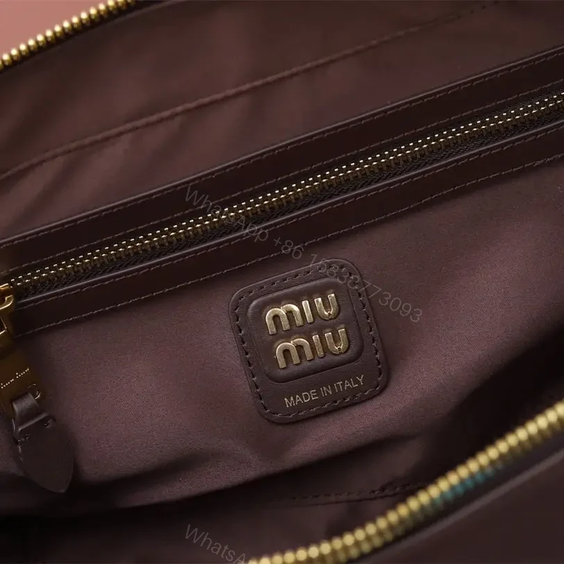 View 8 of 高仿miumiu*5BB172壓紋LOGO手提包小牛皮石楠木色免檢版