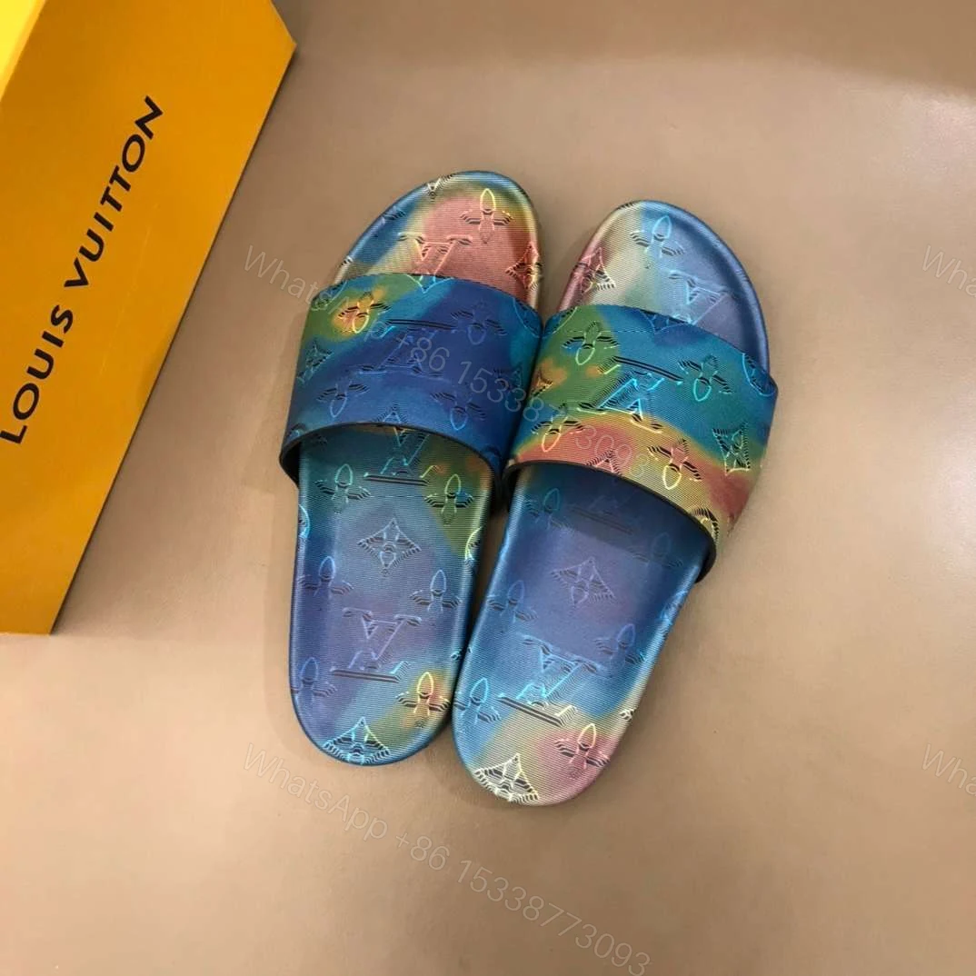 View 2 of LOUIS VUITTON MONOGRAM 3D EFFECT PRINT SLIDES – LVS44