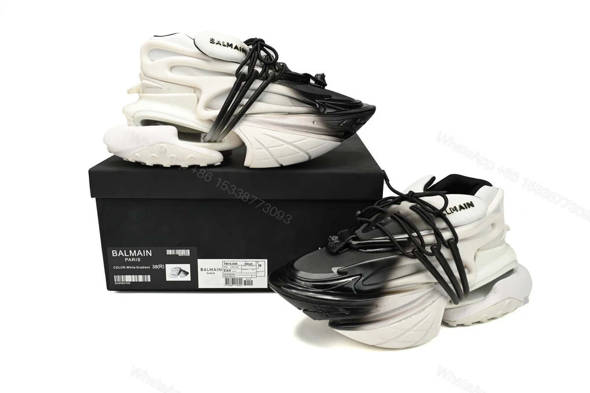 View 2 of BALMAIN Multikolor Buty sportowe White and Black YM1VJ309