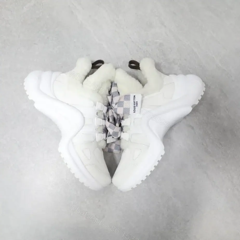 View 8 of LV ARCHLIGHT SNEAKER – LSVM020