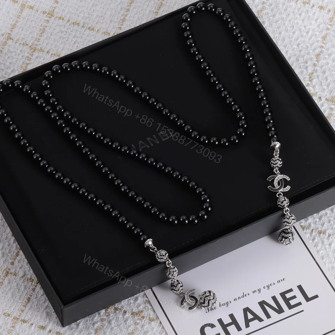 View 2 of EN – Lux Chanel Necklaces 007