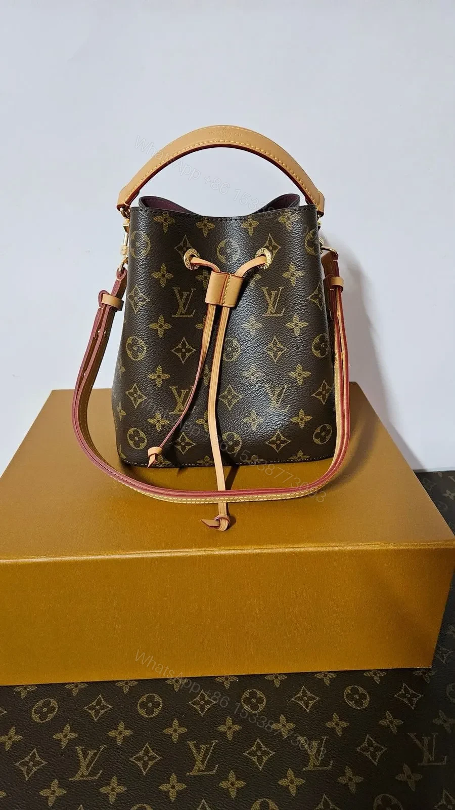 louis vuitton bag — view 1
