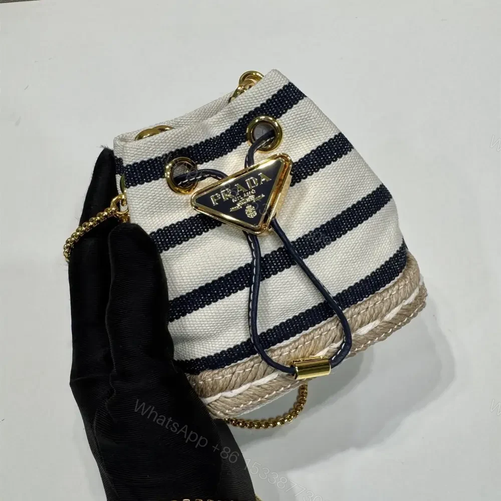 View 5 of 高仿Prada*Mariner系列1NR16H水桶包藍黑Mini免檢版
