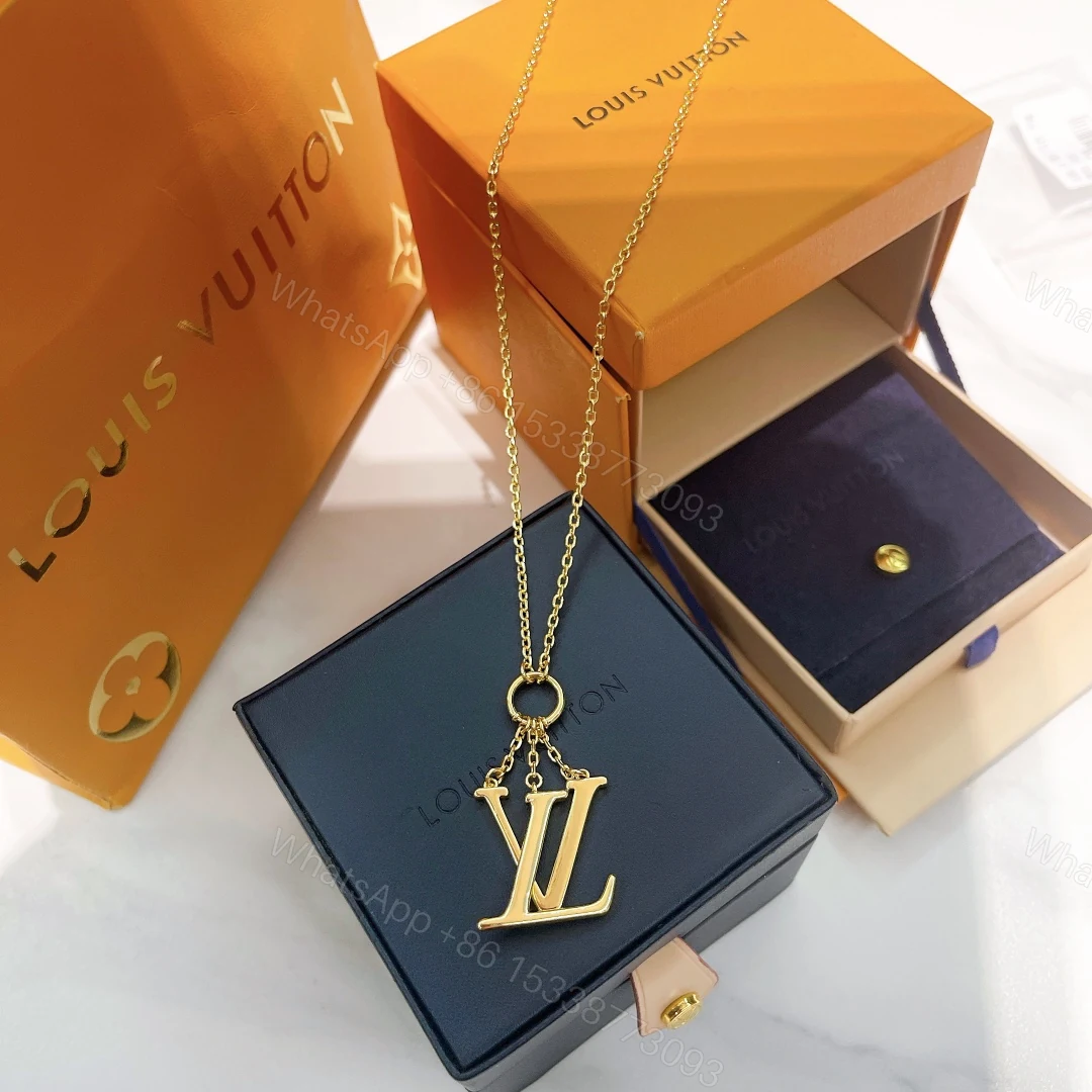 EN – Lux LV Necklaces 058 — view 1