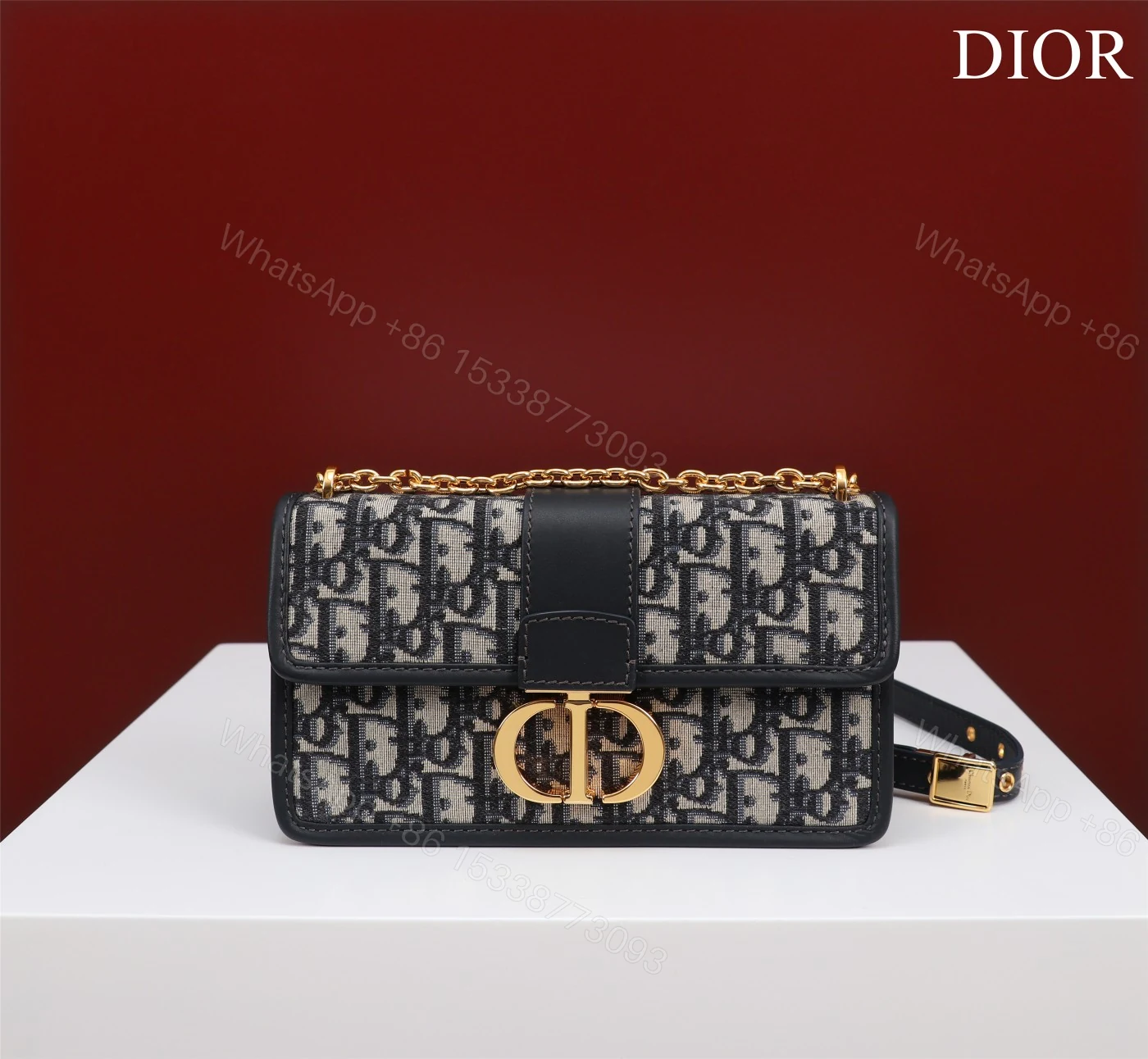 Dior高仿30 Montaigne織布金鍊包 女用復古CD斜背鏈條設計 — view 1