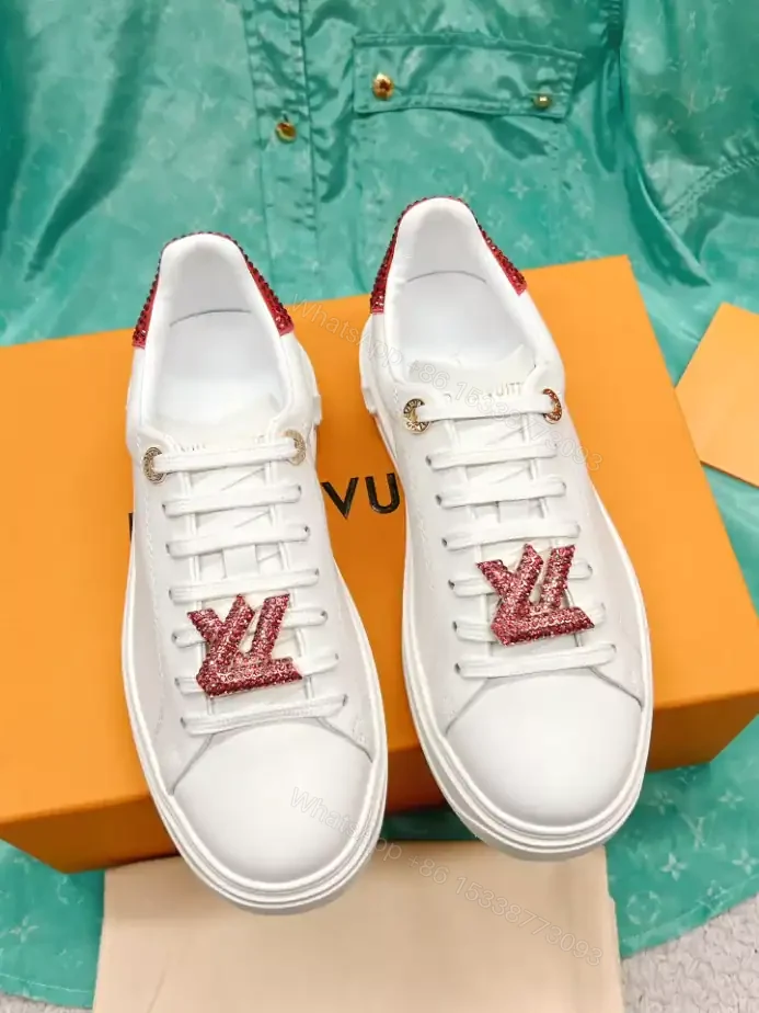 View 2 of LV TIME OUT SNEAKER – LSVM038