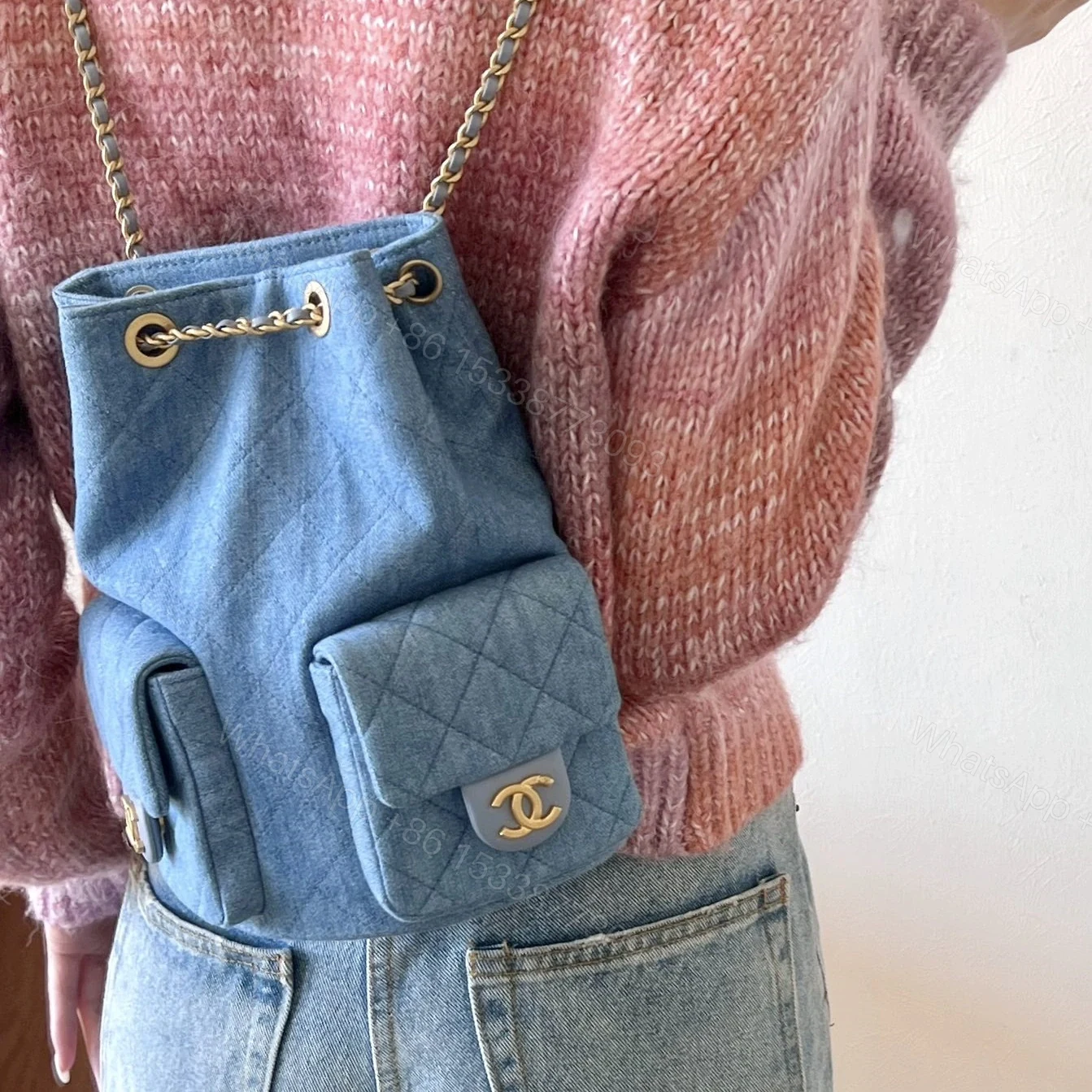 View 10 of 高仿Chanel*25C系列AS5310水洗丹寧牛仔雙肩袋免檢版