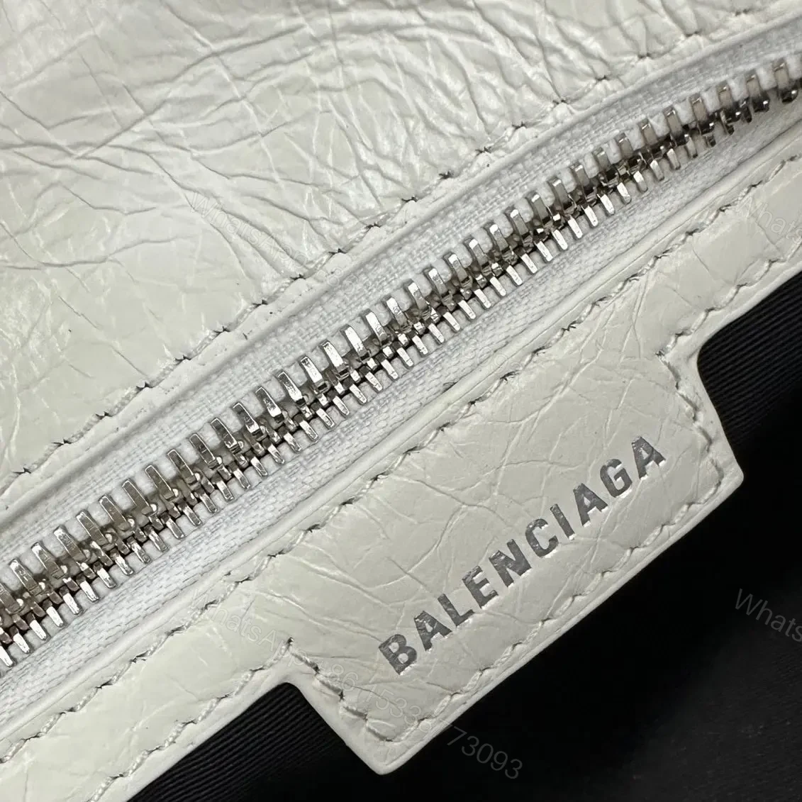 View 18 of 高仿Balenciaga*NeoCagole系列機車包白色