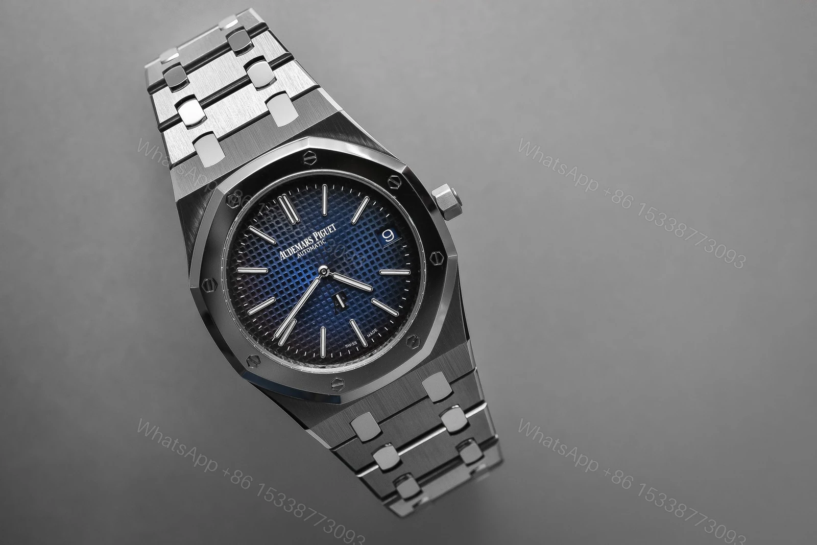 View 11 of Replica Audemars Piguet Royal Oak Jumbo Extra-Thin Blue 15202IP.OO.1240IP.01