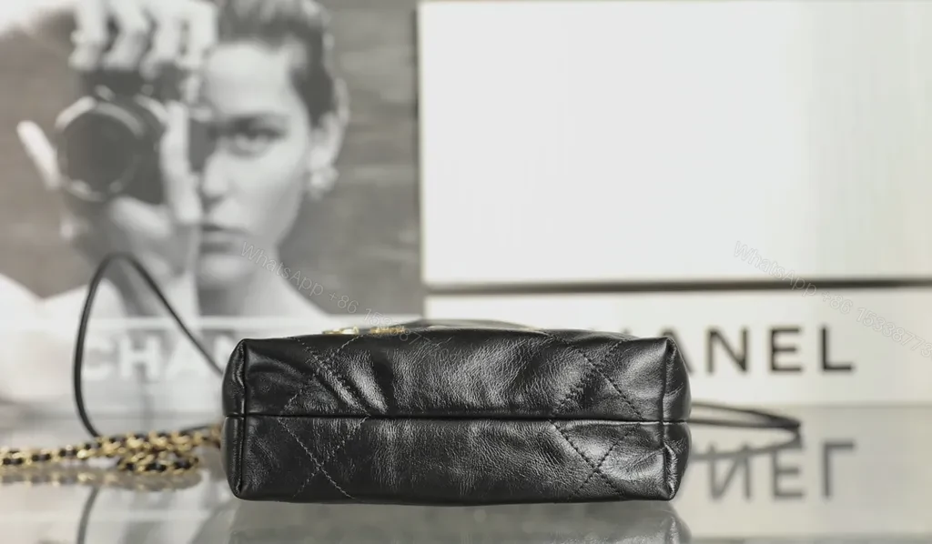 View 9 of Velvet Chain-Detail Shoulder Bag: Luxe Compact Elegance