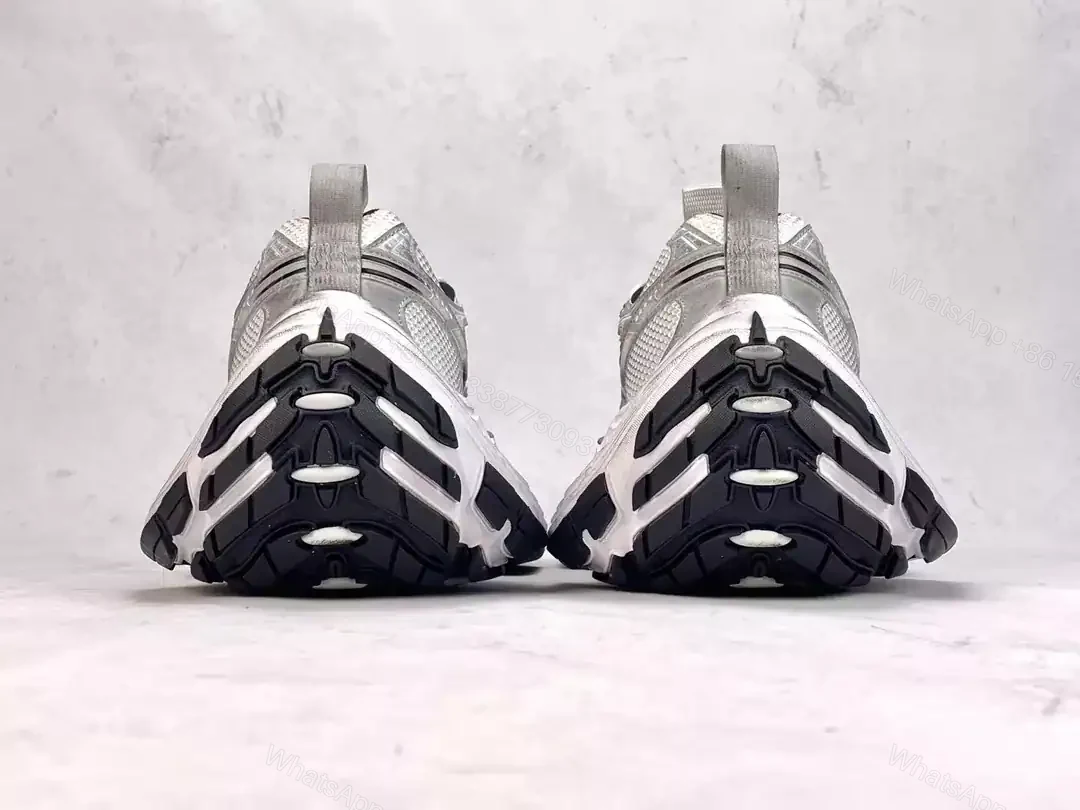 View 10 of BALENCIAGA MEN’S 10XL SNEAKER IN WHITE/BLACK/GRIS – BB273