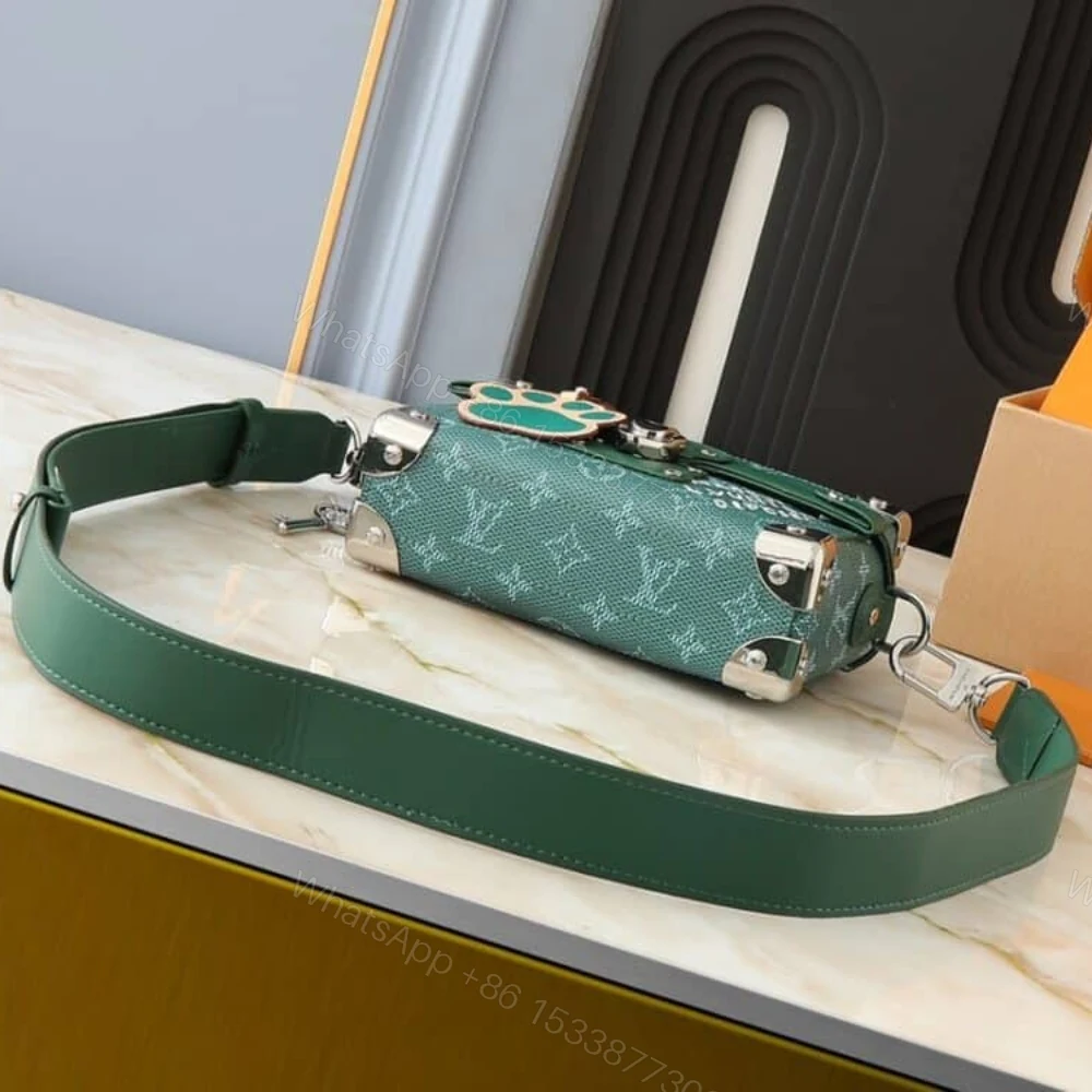 View 5 of Louis Vuitton Soul Trunk Bag Green 19Cm M12686