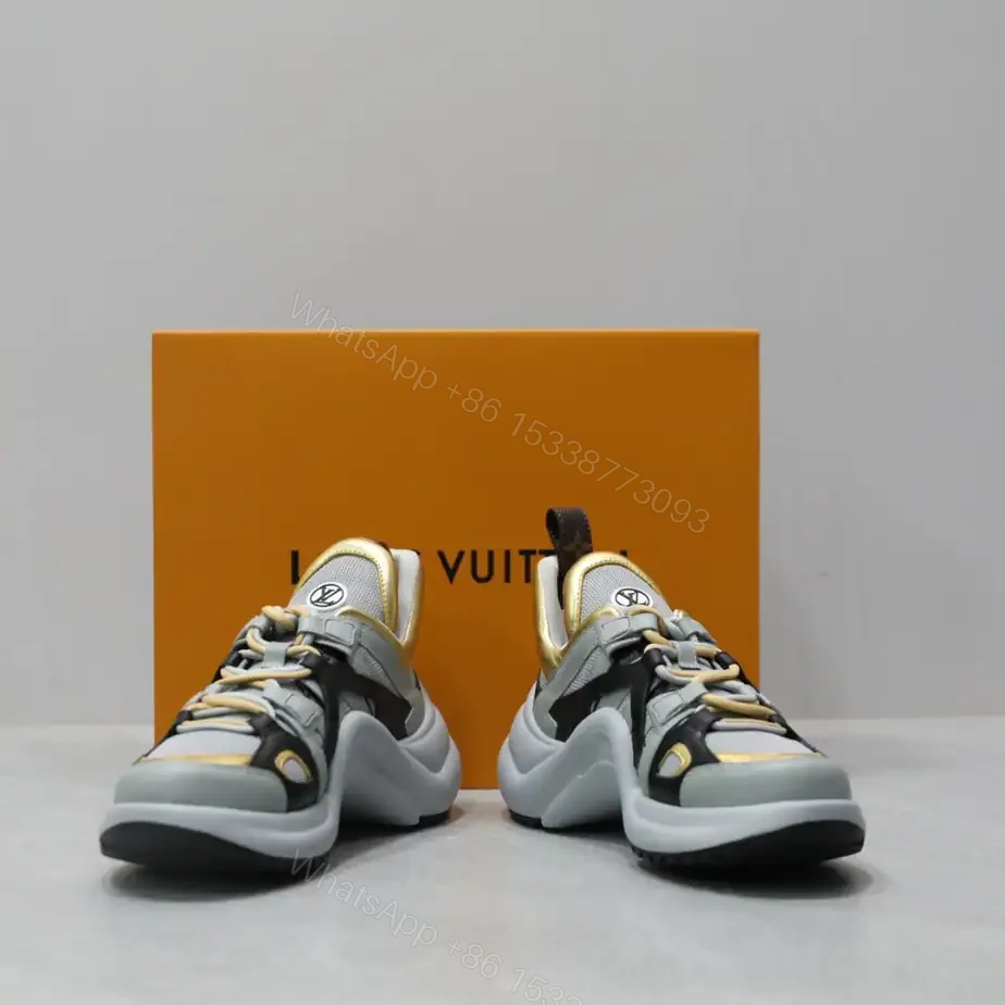 View 4 of LV ARCHLIGHT SNEAKER – LSVM006