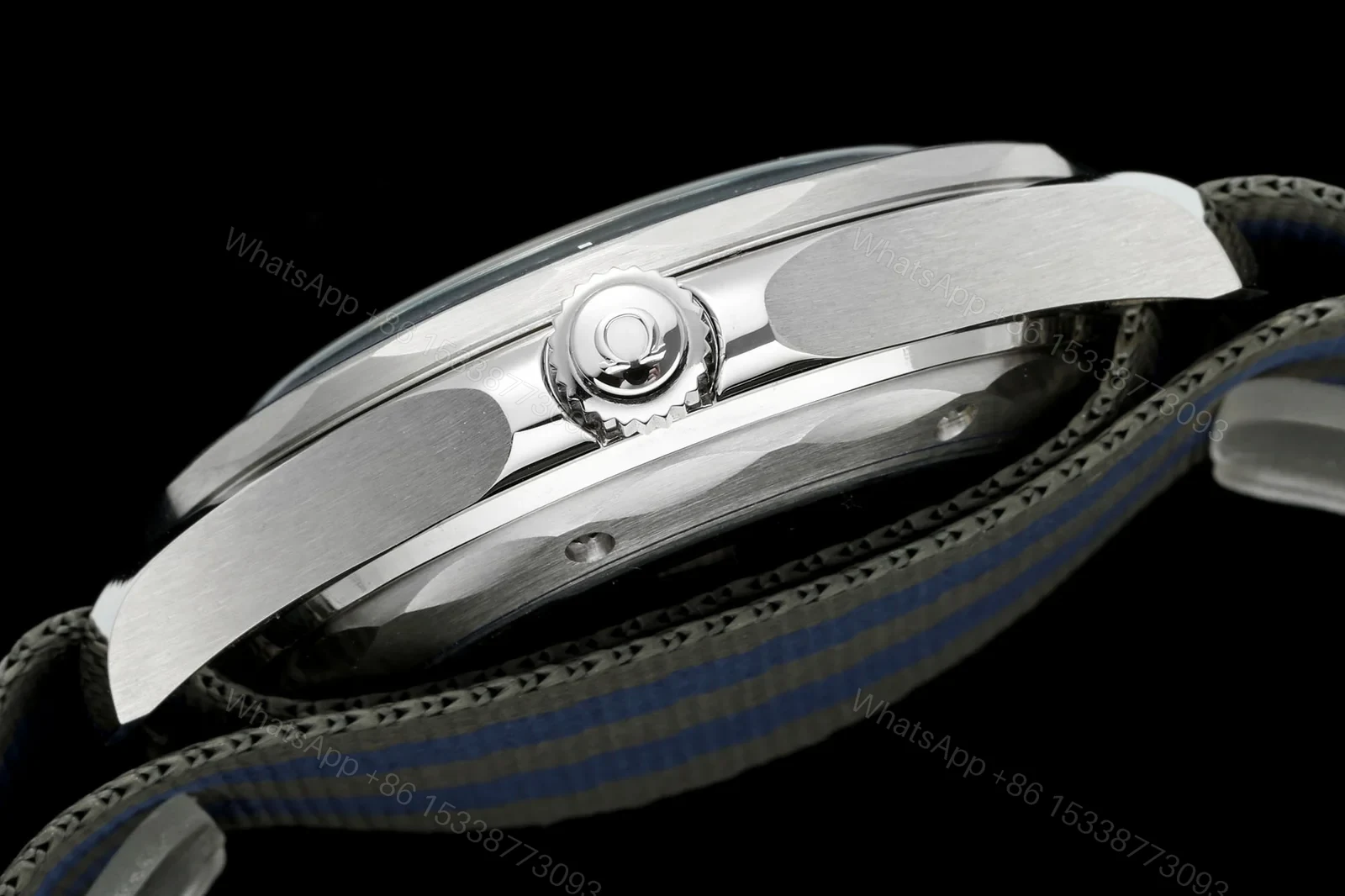 View 8 of Omega Seamaster Diver 300M 007 Edition 60th Anniversary 42mm Blue Dial Stainless Steel Bracelet Automatic OMG-SM300-007-60TH-42MM-STEEL