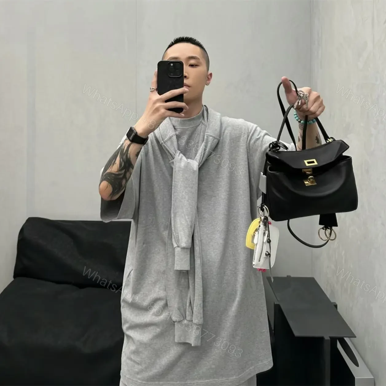 View 12 of 高仿Balenciaga*Rodeo系列V21000小牛皮手袋黑金Mini免檢版