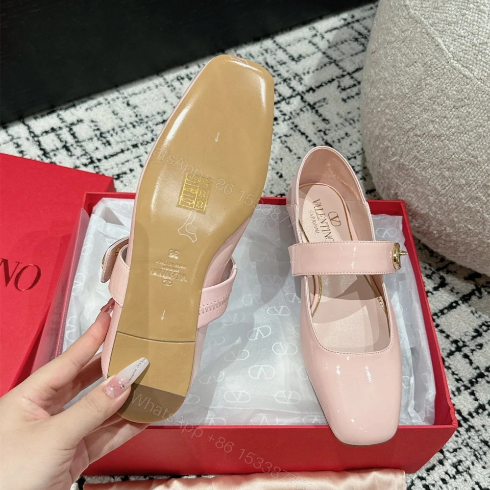 View 9 of 高仿Valentino*5W2S0JV方頭單鞋漆皮粉色平底免檢版