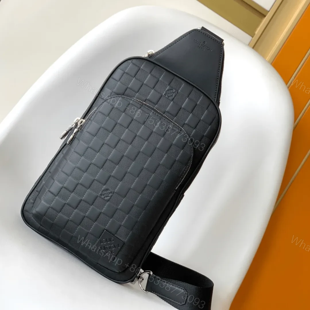 Louis Vuitton LV Avenue Men’s Bag Like Auth Checkerboard Pattern Black 20x31x7cm — view 1