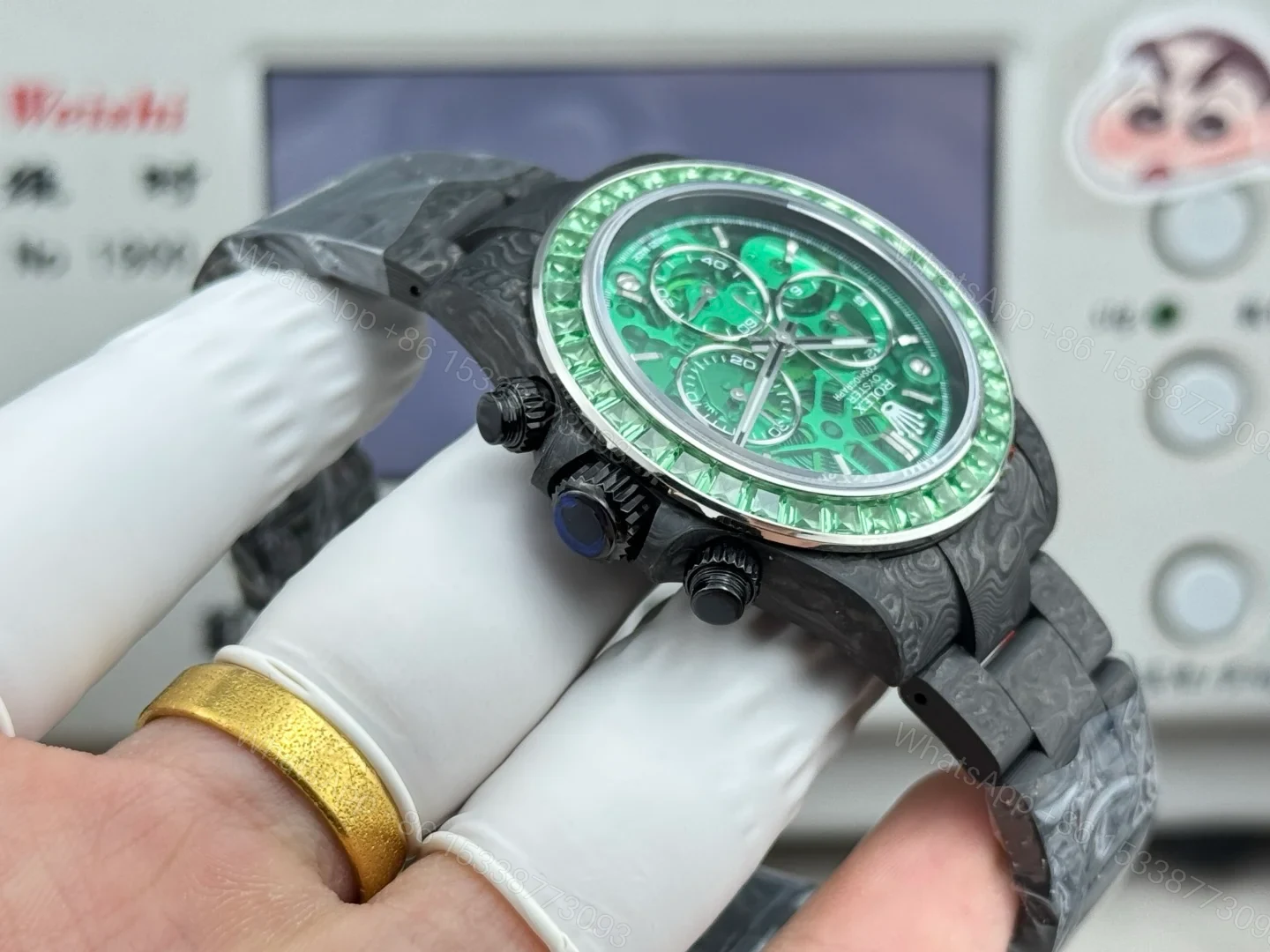 View 7 of Rolex Daytona Carbon Green Replica 40MM Exclusive Carbon Fiber Strap Skeleton Dial Edition ROLEX-DAYTONA-CARBON-40-GREEN-SKELETON