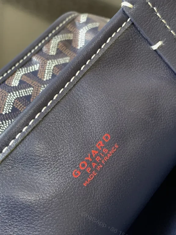 View 9 of Structured Elegance Day Tote: Geometric Pattern, Durable Luxe Bag