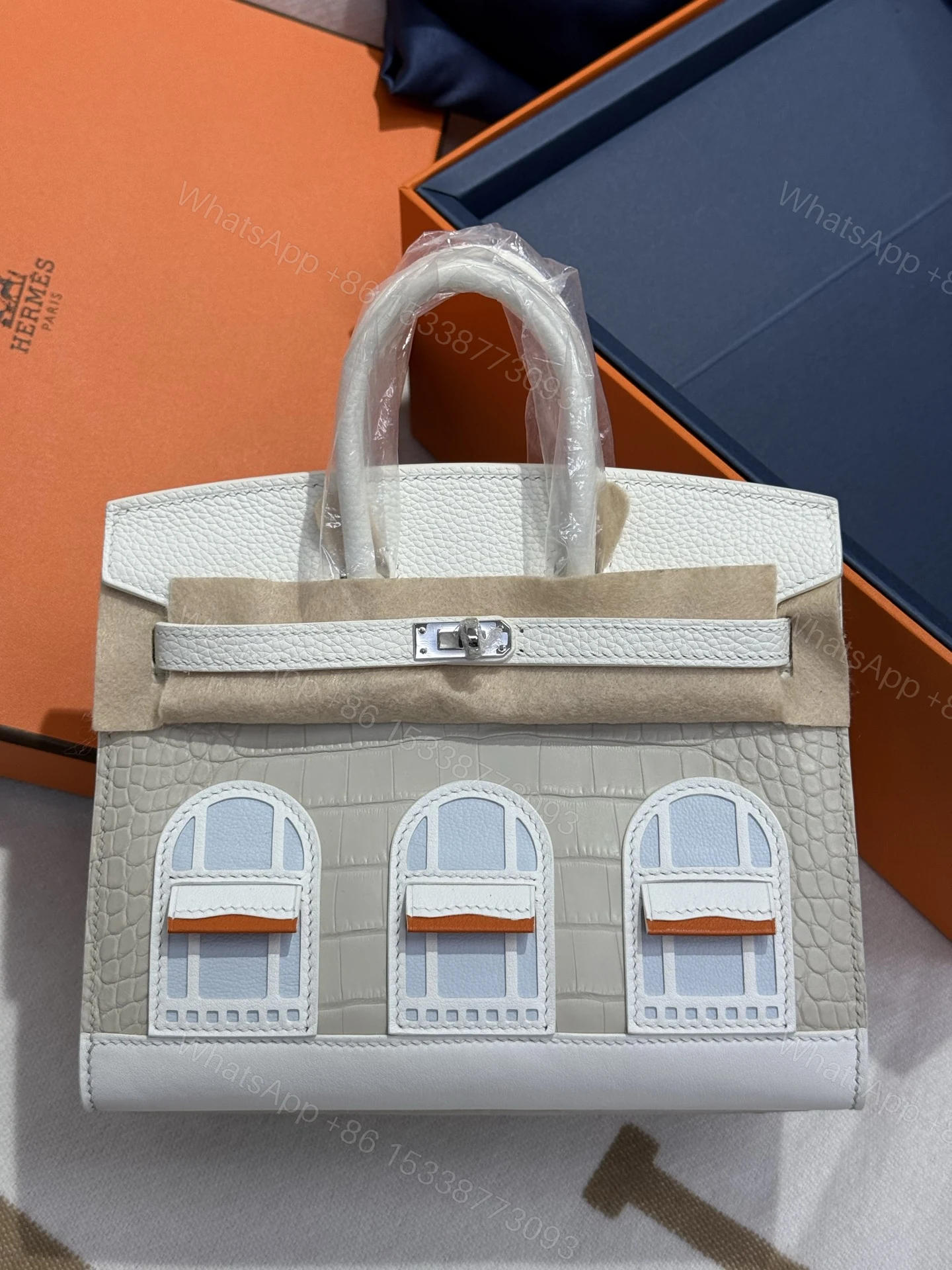 Hermes 原單 女款 Birkin 限量房屋圖案手提包 藝術設計款 — view 1