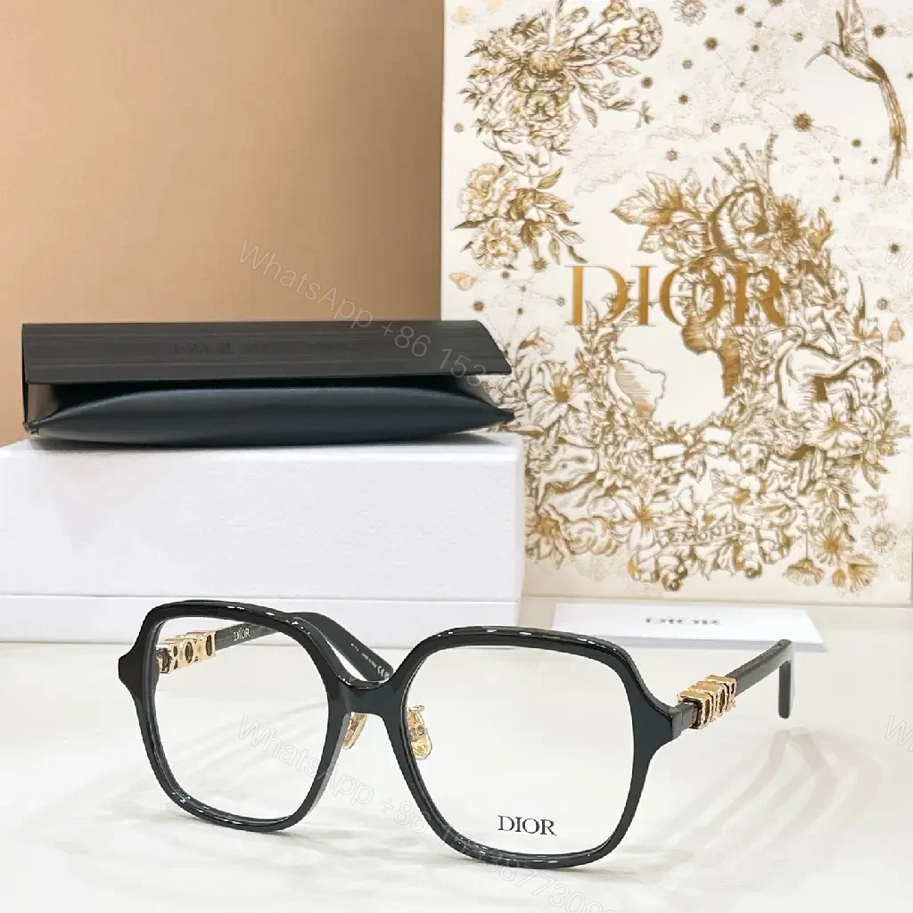 View 5 of Chic Black Acetate Eyewear: Luxe, Comfortable, Oversized Frames