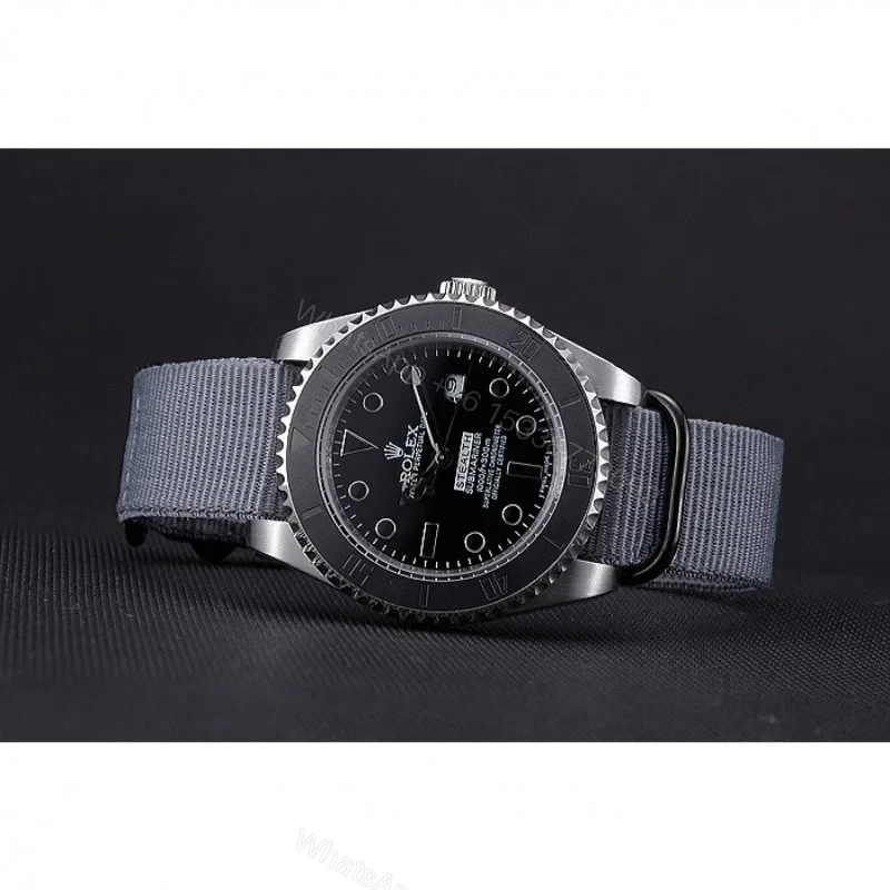 View 5 of Replica Rolex Submariner Black Dial 98230