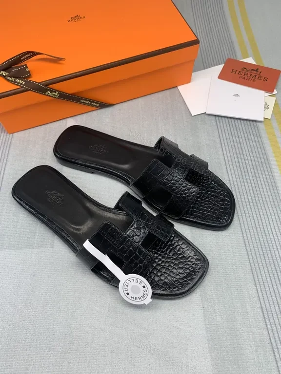 Croc-Texture Hermes Leather Slides: All-Day Comfort — view 1
