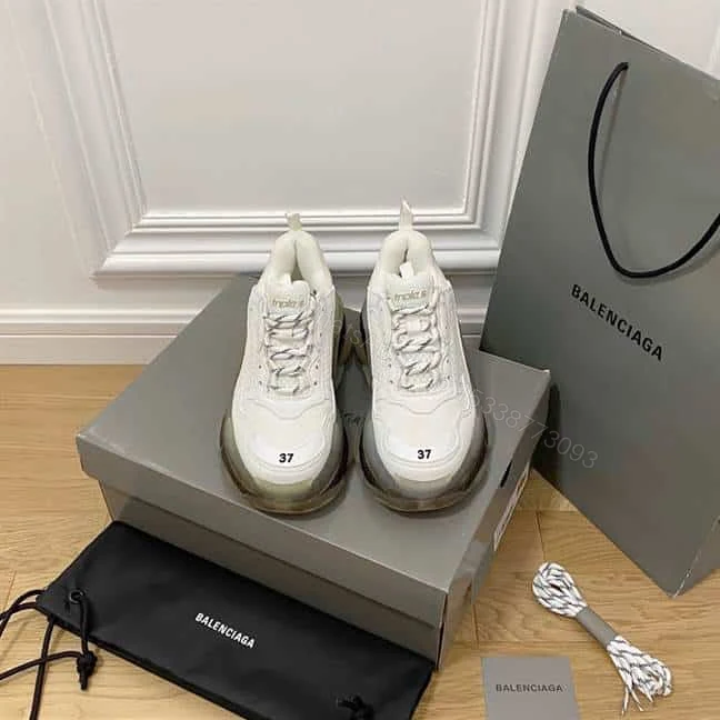 BALENCIAGA MEN’S TRIPLE S SNEAKER CLEAR SOLE – BB192 — view 1