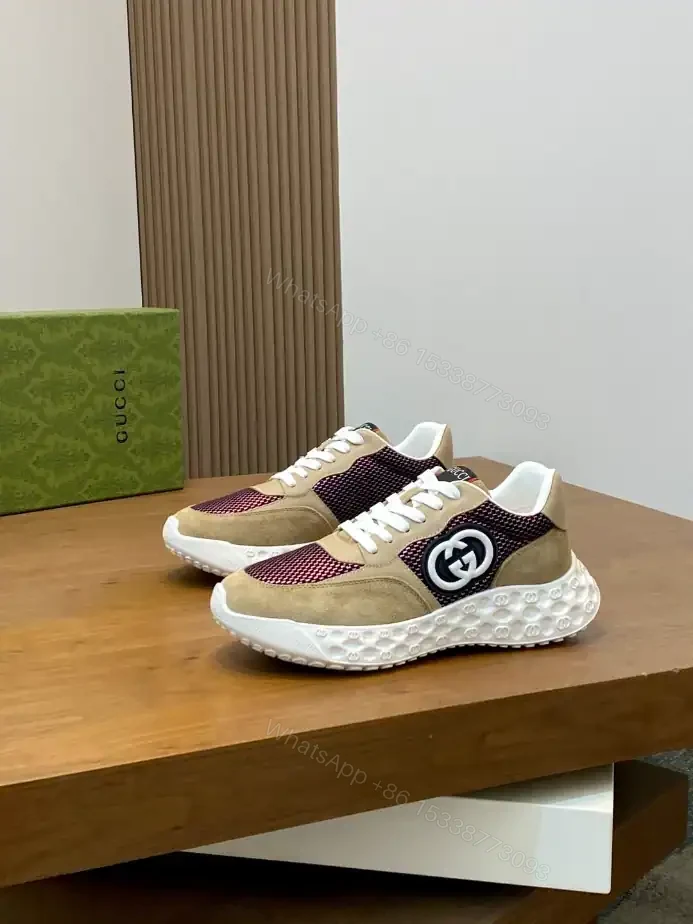 View 3 of MEN’S GUCCI SNEAKER – GC271