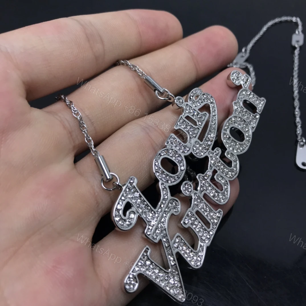 View 4 of EN – Lux LV Necklaces 057