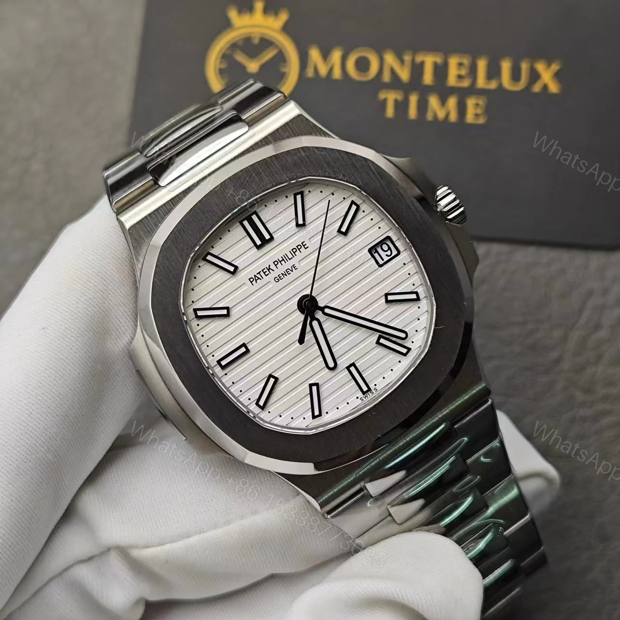 View 11 of Replica Patek Philippe Nautilus 5711 White Dial
