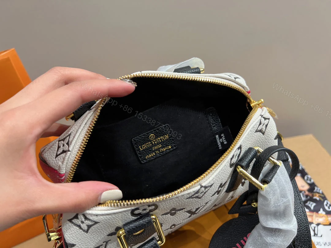 View 7 of Louis Vuitton Spring in the city Speedy Bandouliere 20 M46088