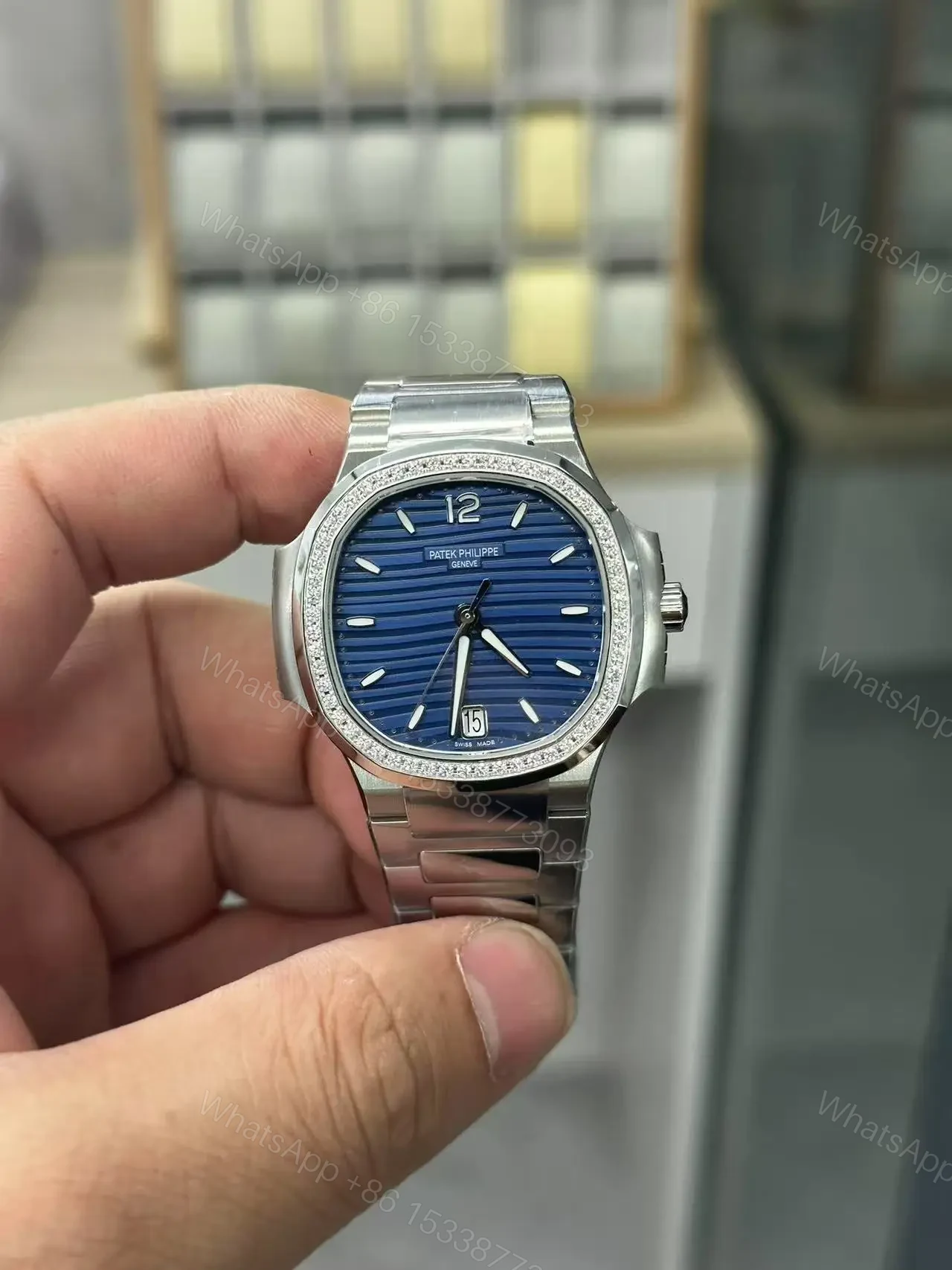 View 7 of Swiss made Replica Patek Philippe Nautilus 7018