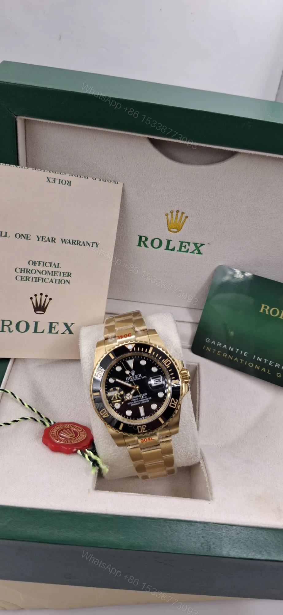 View 3 of Green Rolex Submariner