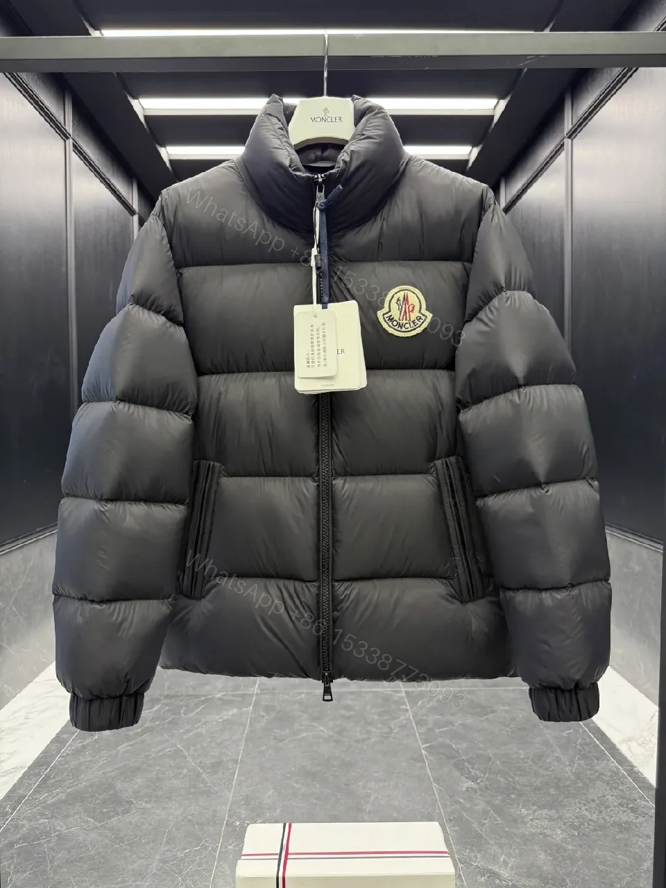 Bold Quilted Puffer: High-Loft Warmth Jacket — view 1