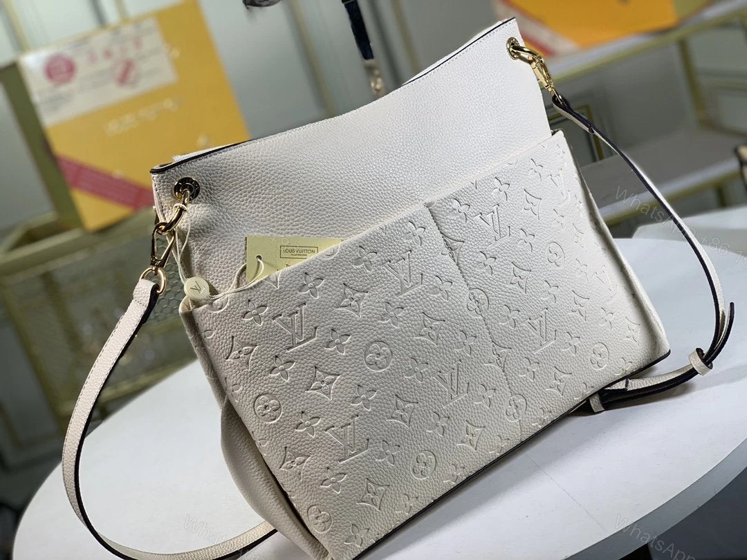 Louis Vuitton Maida Hobo — view 1