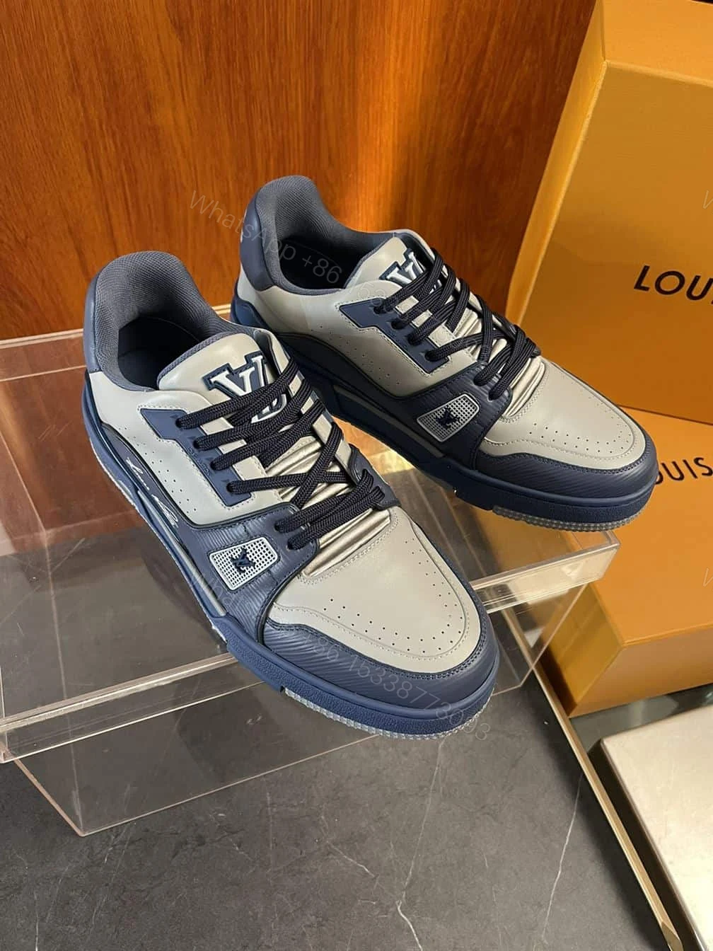 View 7 of LOUIS VUITTON TRAINER SNEAKER – LSVT287