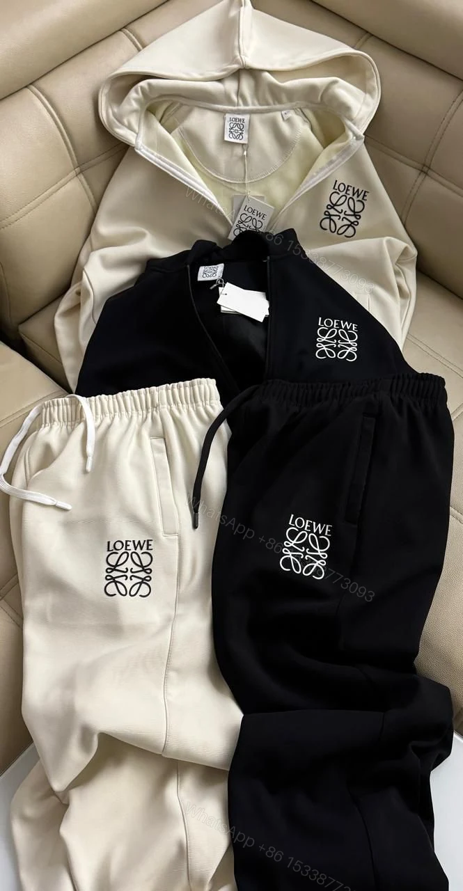 First Copy LOEWE Store Article Full Zipper Hoodie for Men — view 1