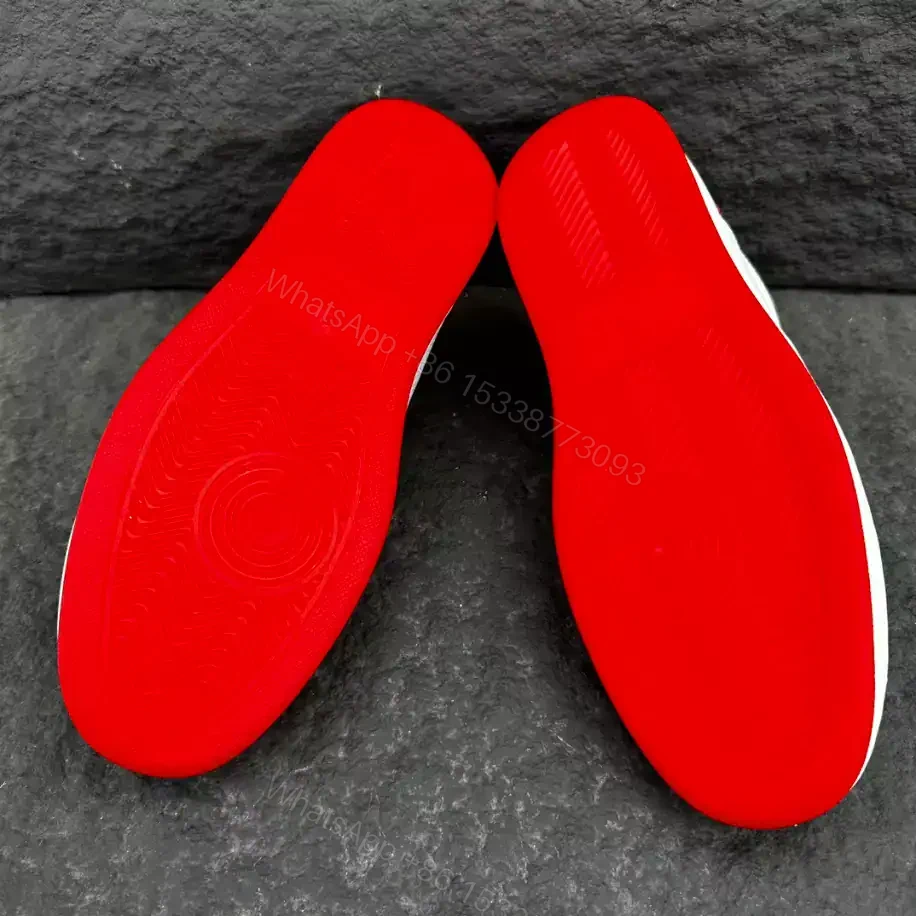 View 4 of LV RIVOLI SNEAKER – LSVT435