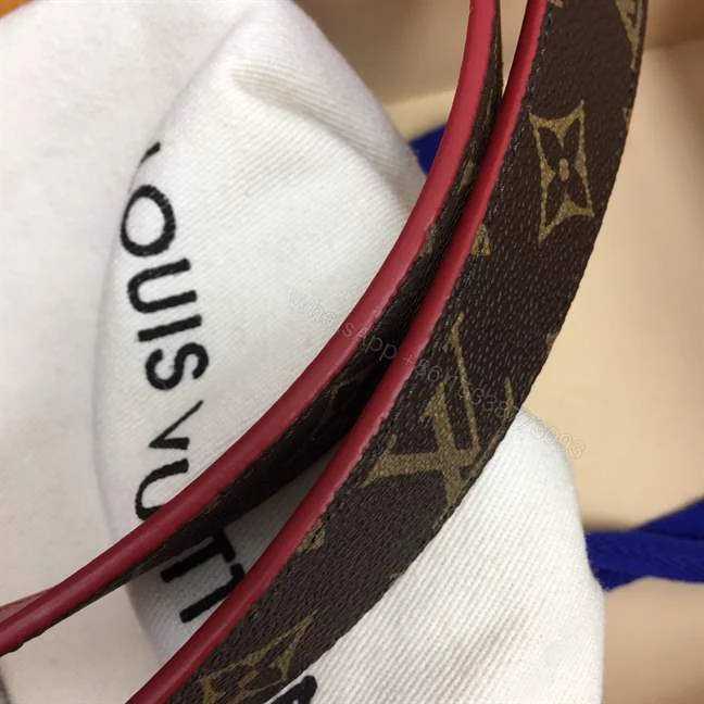 View 5 of LOUIS VUITTON ICONIC 30MM REVERSIBLE BELT – B183