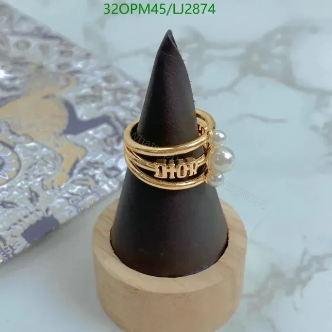 Dior Revolution Pearl Ring for Women – Model LJ2874 — view 1