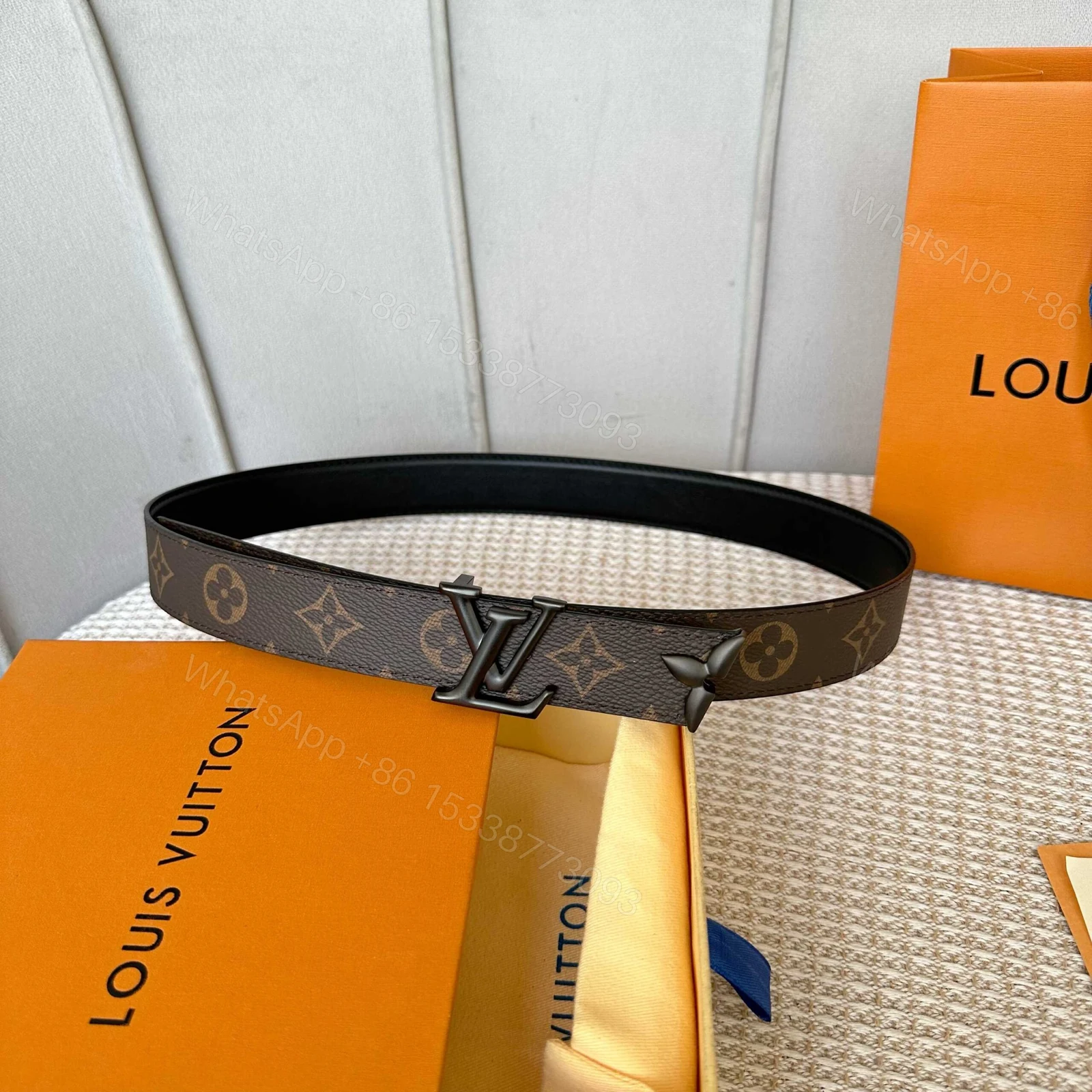 LV A貨 Monogram皮帶 黑色扣 30mm — view 1