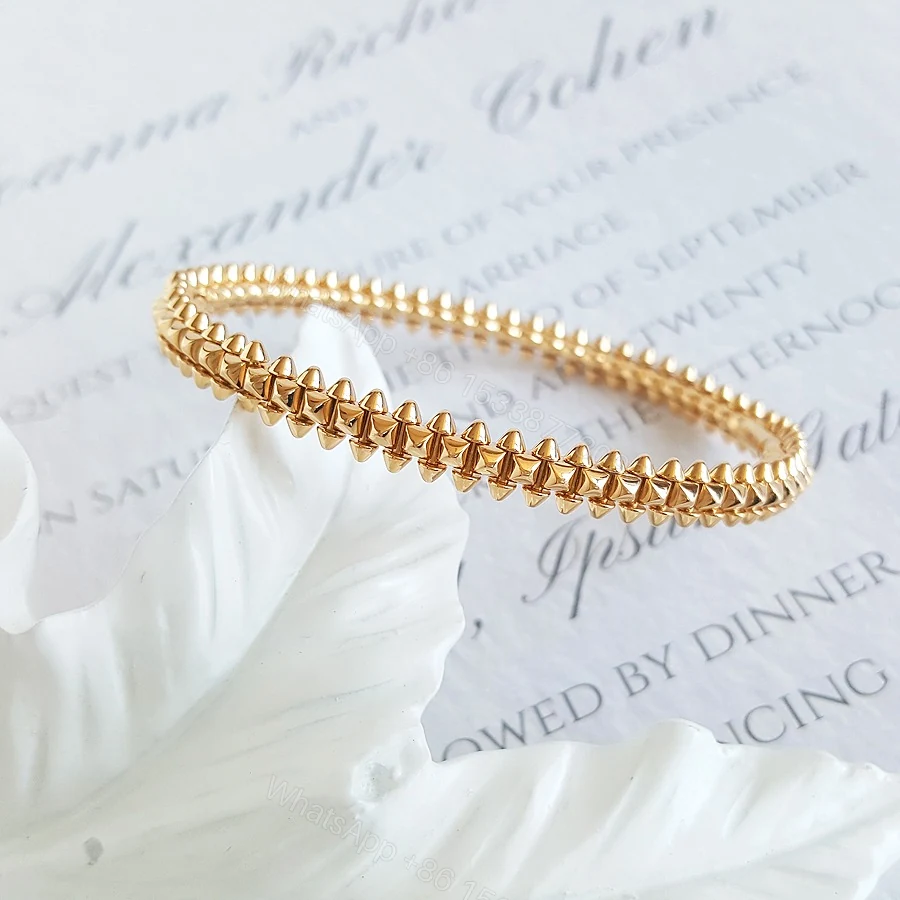 View 4 of 18K Yellow Gold Cartier Clash de Bracelet