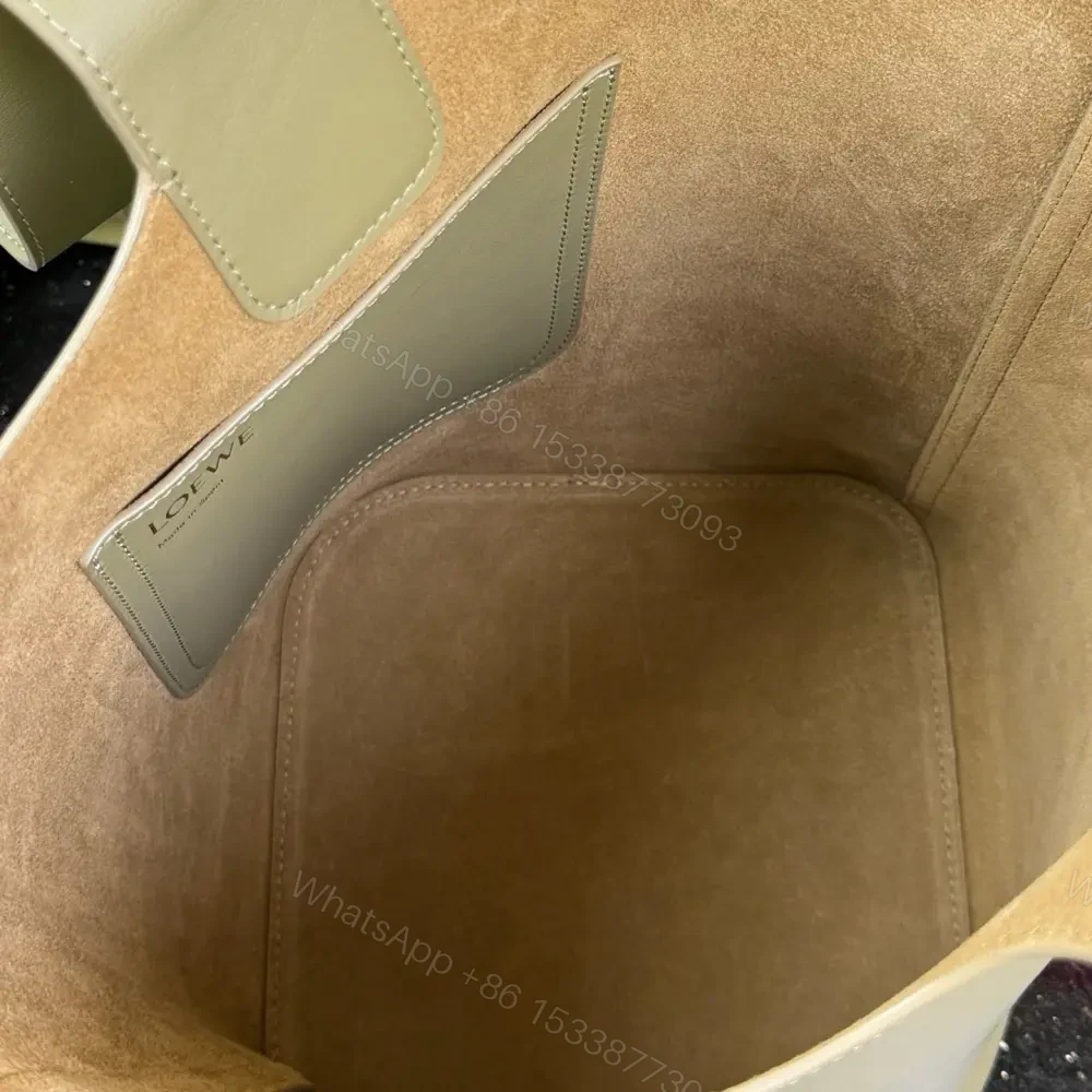 View 6 of 高仿Loewe*Bucket系列4787水桶包桉樹綠色中號免檢版