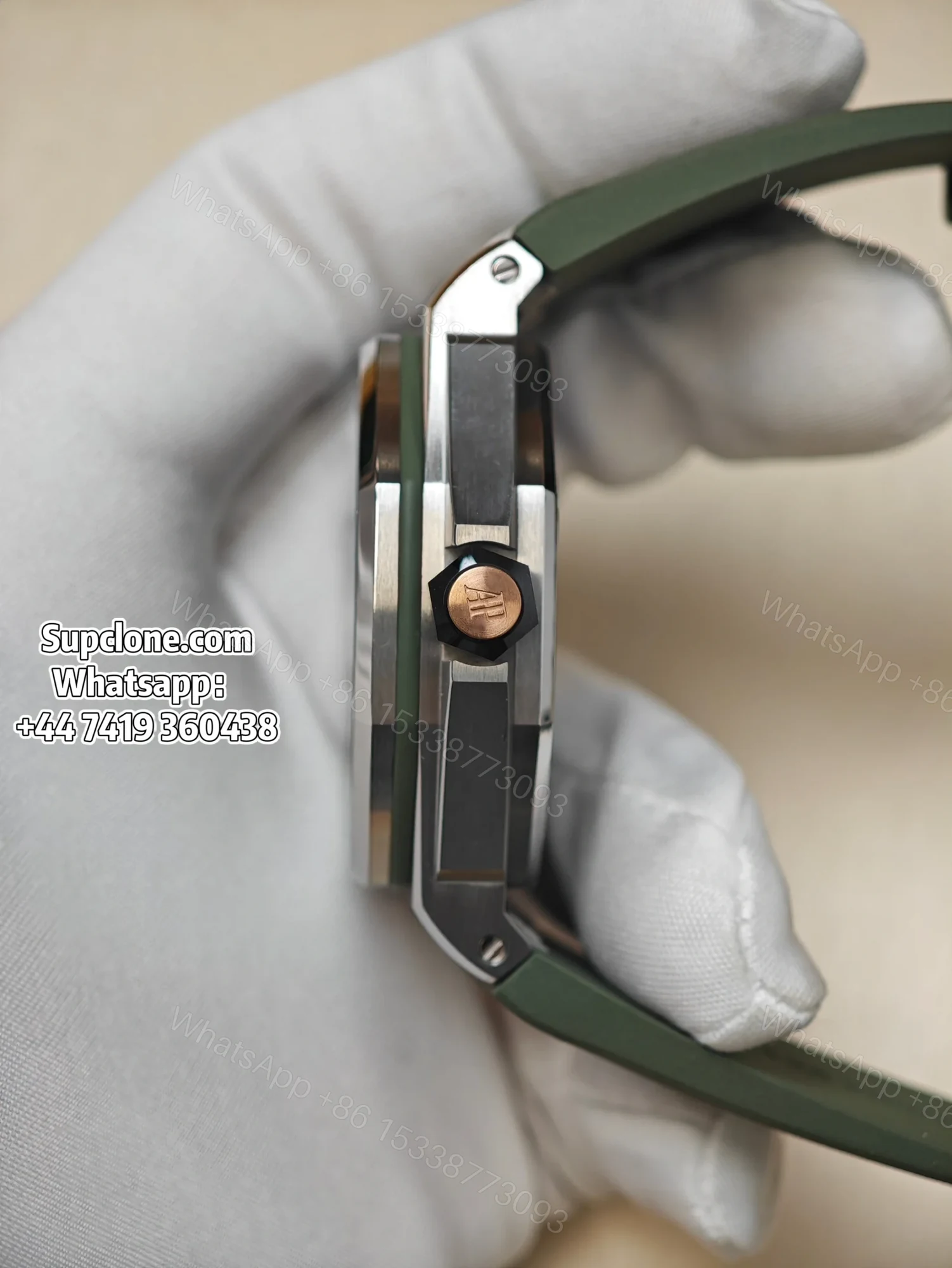 View 6 of Audemars Piguet Super Clone 1:1 Royal Oak Offshore 15720 Green Dial