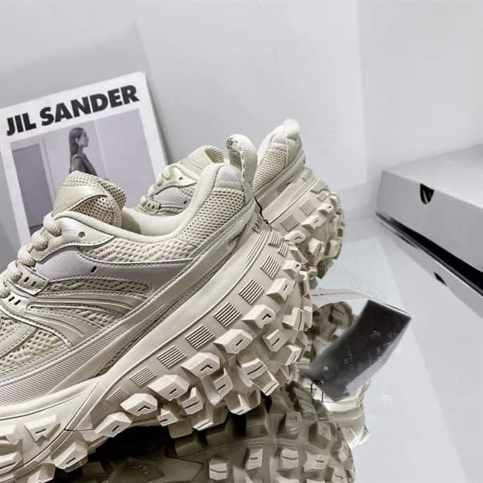 View 6 of BALENCIAGA MEN’S DEFENDER TRAINERS – BB228