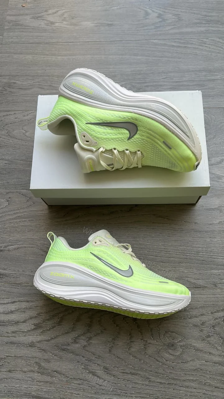 View 6 of First Copy Nike Vomero Plus